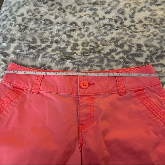 Womens Maurices Light Neon Pink Shorts Size 3/4 - Picture 8 of 9